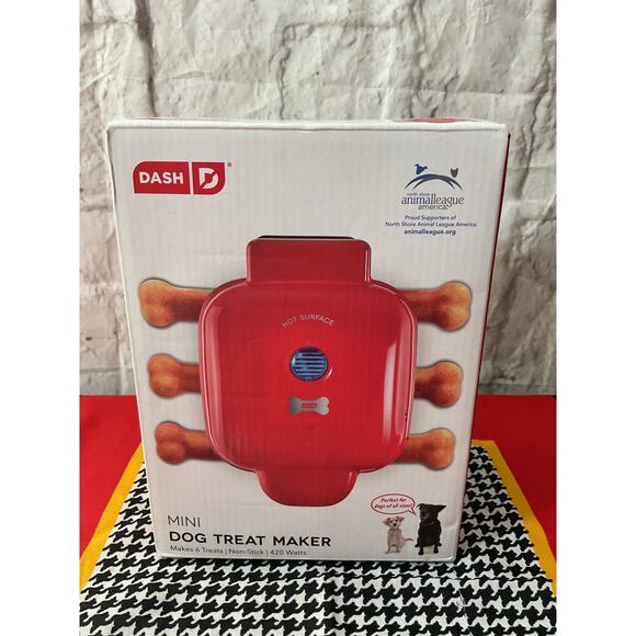 NEW DASH Mini Dog Treat Maker, Small, Red - Picture 4 of 6